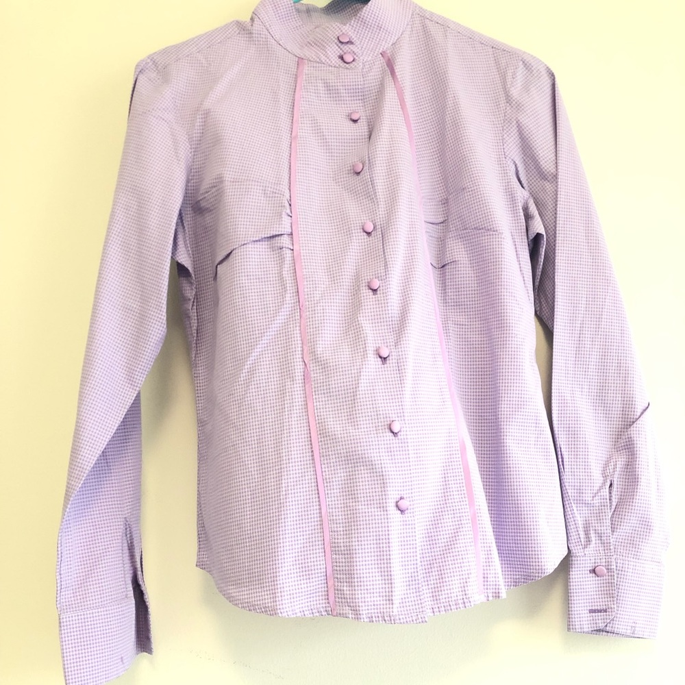 Women’s button down Shirt